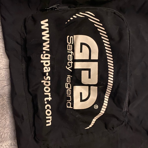 GPA Helmet Bag - Picture 2 of 3